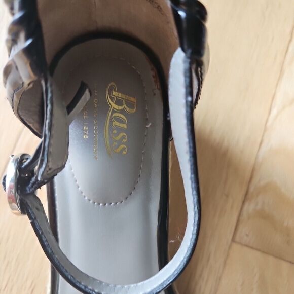 Bass Sandals Women's Size 7.5M Black‎ Faux Leather  Open Toe Wedges "Valerie" - Picture 4 of 6